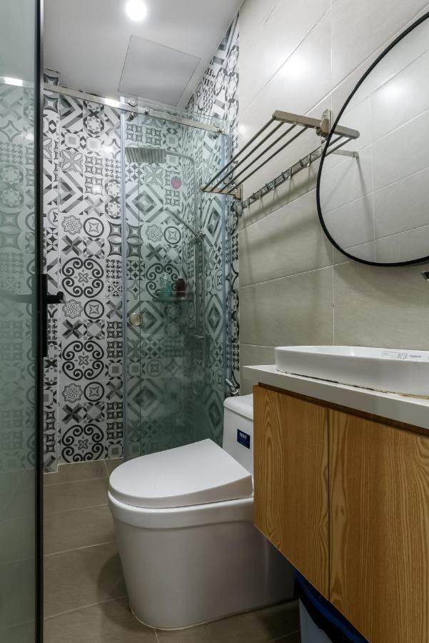 Cozrum Homes - Graceful Corner Ho Chi Minh City Exterior photo