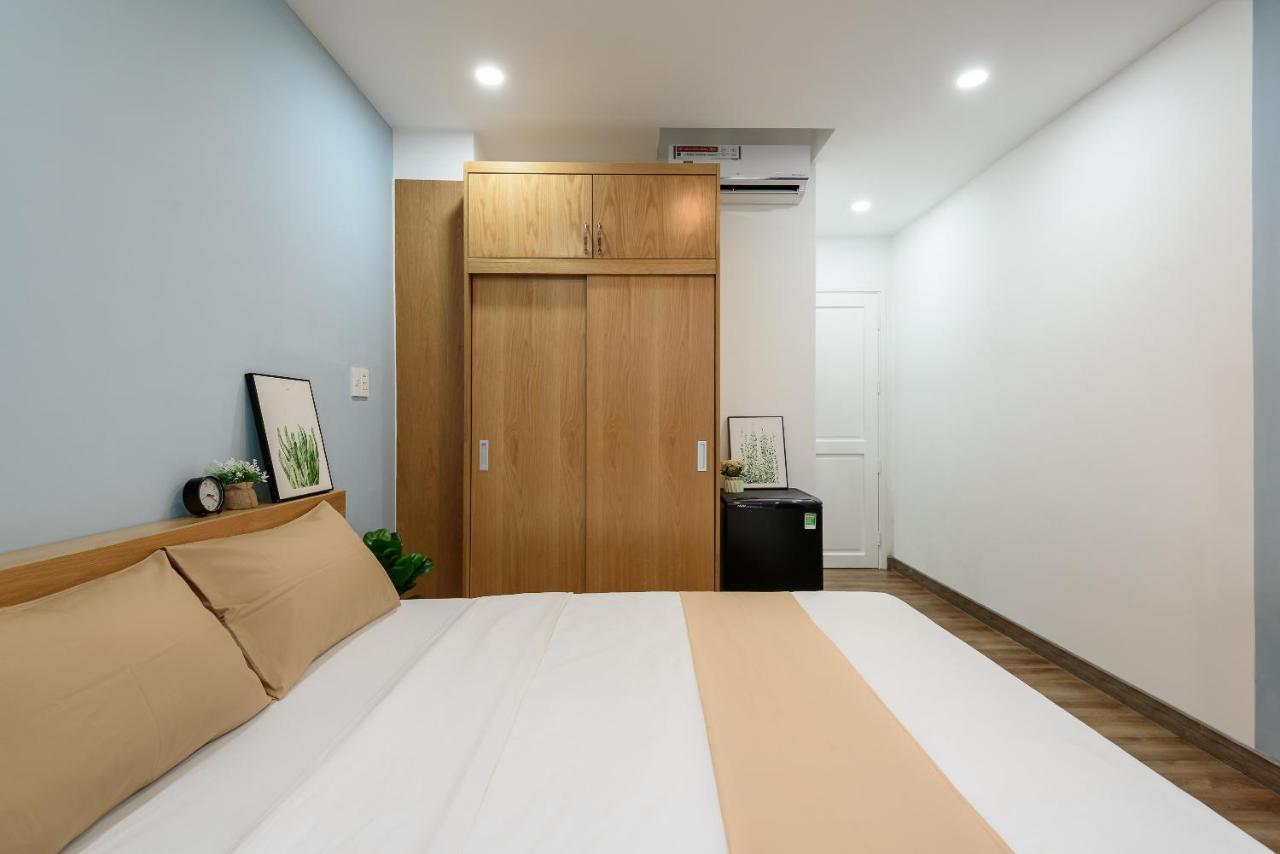 Cozrum Homes - Graceful Corner Ho Chi Minh City Exterior photo