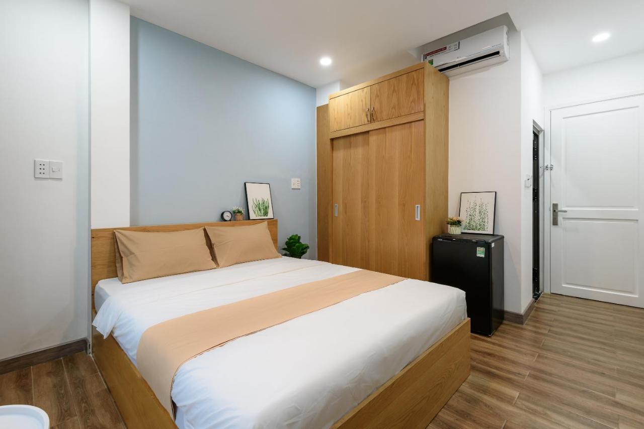 Cozrum Homes - Graceful Corner Ho Chi Minh City Exterior photo